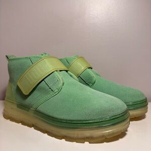 Ugg Neumel Clear Chukka Ankle Boots Women's 9 Parakeet Green Suede Uggs Strap